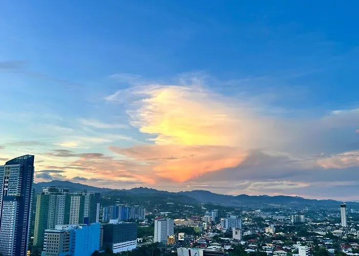 Grand Residences-studio Unit Hotel 3*